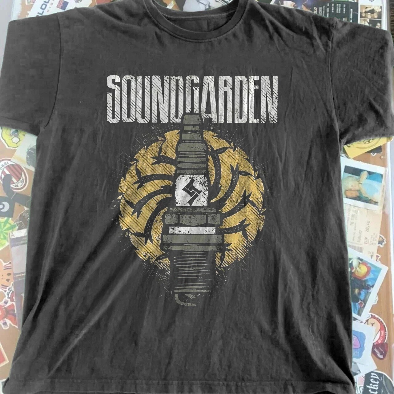 Vintage Fashion Posters For Sale - Bestseller Soundgarden Vintage-Stil Poster Grafik-Print T-Shirt