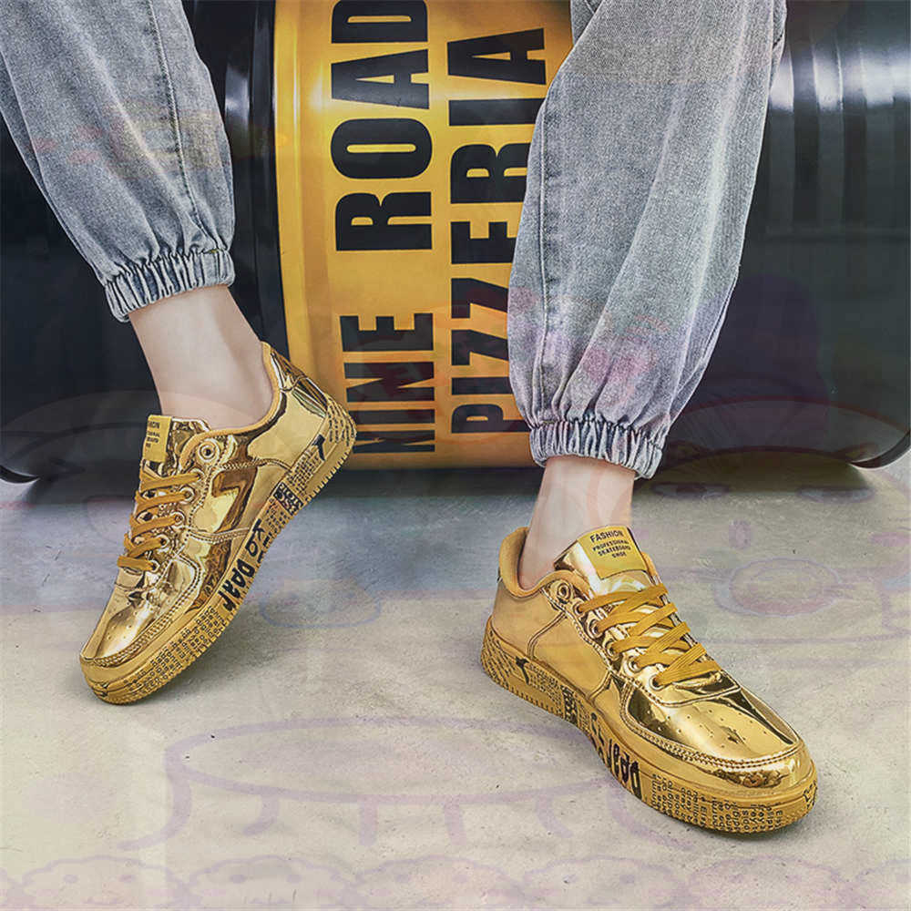 Vintage Fashion Reseller - Runder Fuß, Größe 45, Turnschuhe, Großhandel,