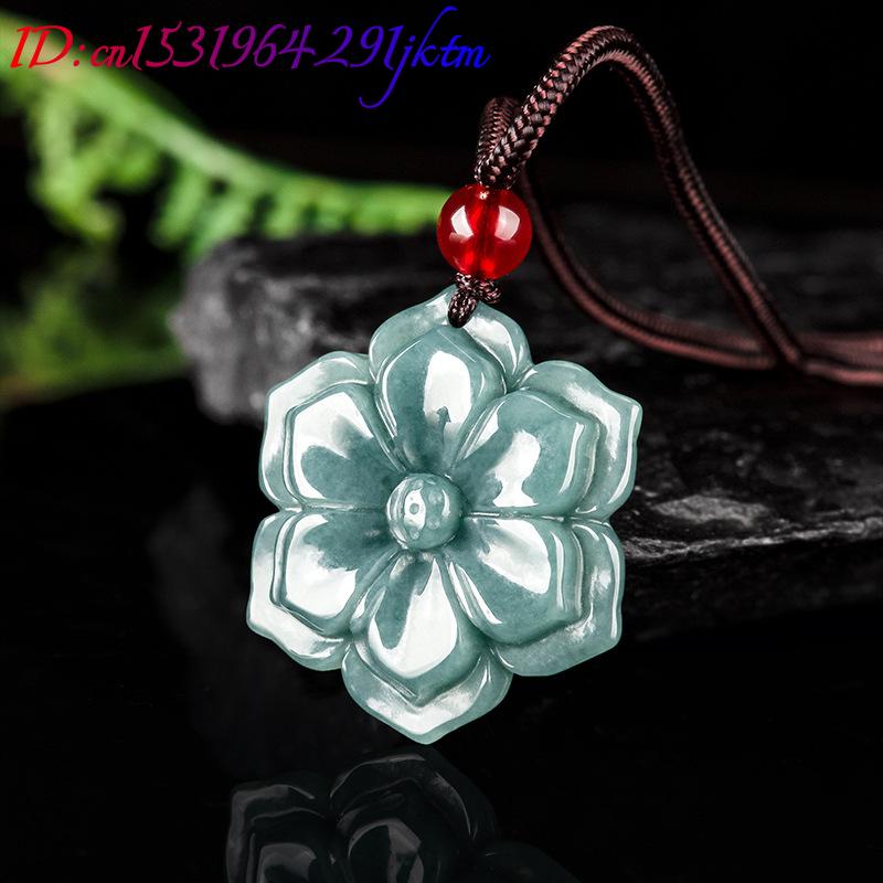 Burmesische Jadeit-Blumenanhän – Usa Vintage Fashion Bewertung und Preis