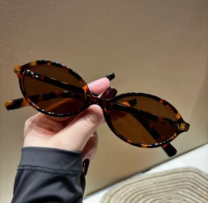 Neue Ovale Sonnenbrille Klassi – Vintage Outdoor Fashion Bewertung und Preis