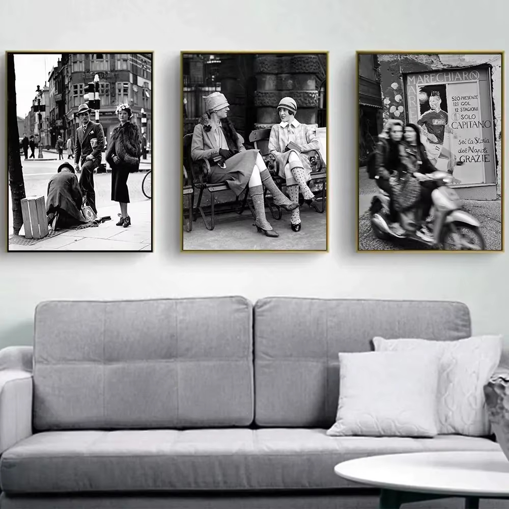 Modischer Schwarz-Weiß-Vintage – Vintage Fashion In Paris Bewertung und Preis